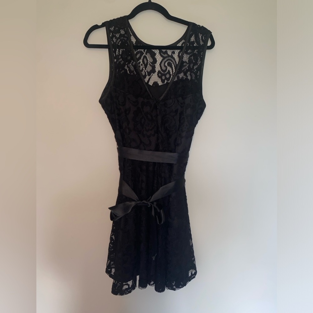 Black Lace Sweetheart Knee Length Dress Size XL